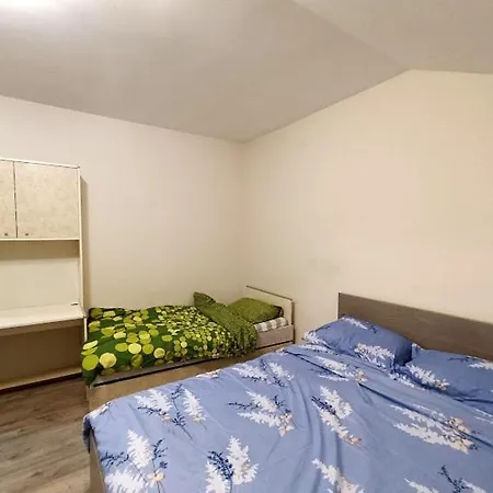 Marija Sa Besplatnim Parkingom Belgrad