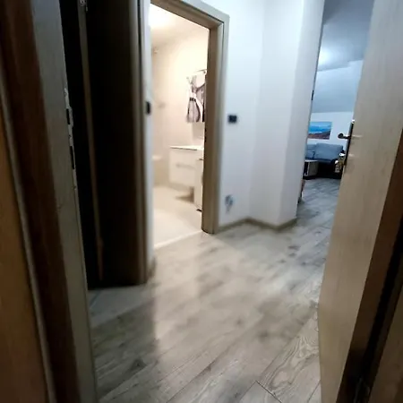 Marija Sa Besplatnim Parkingom Apartament