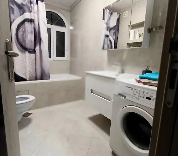 Marija Sa Besplatnim Parkingom *